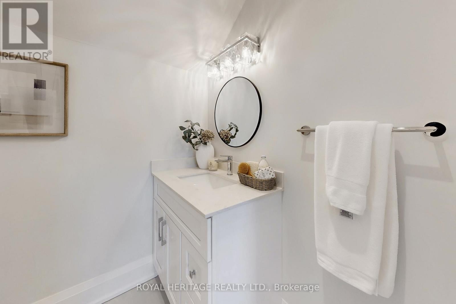 












71 NORTH STREET

,
Georgina (Sutton & Jackson's Point),




Ontario
L0E1R0

