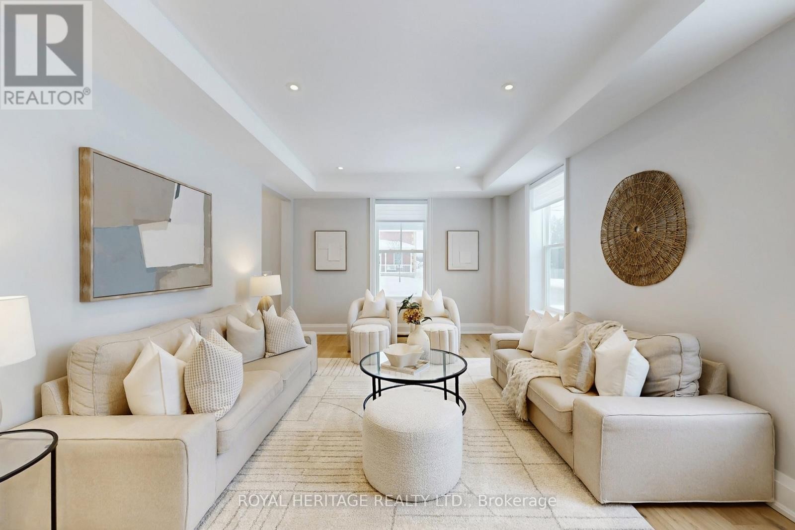 












71 NORTH STREET

,
Georgina (Sutton & Jackson's Point),




Ontario
L0E1R0

