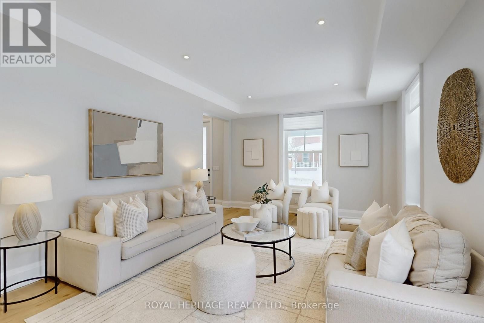 












71 NORTH STREET

,
Georgina (Sutton & Jackson's Point),




Ontario
L0E1R0

