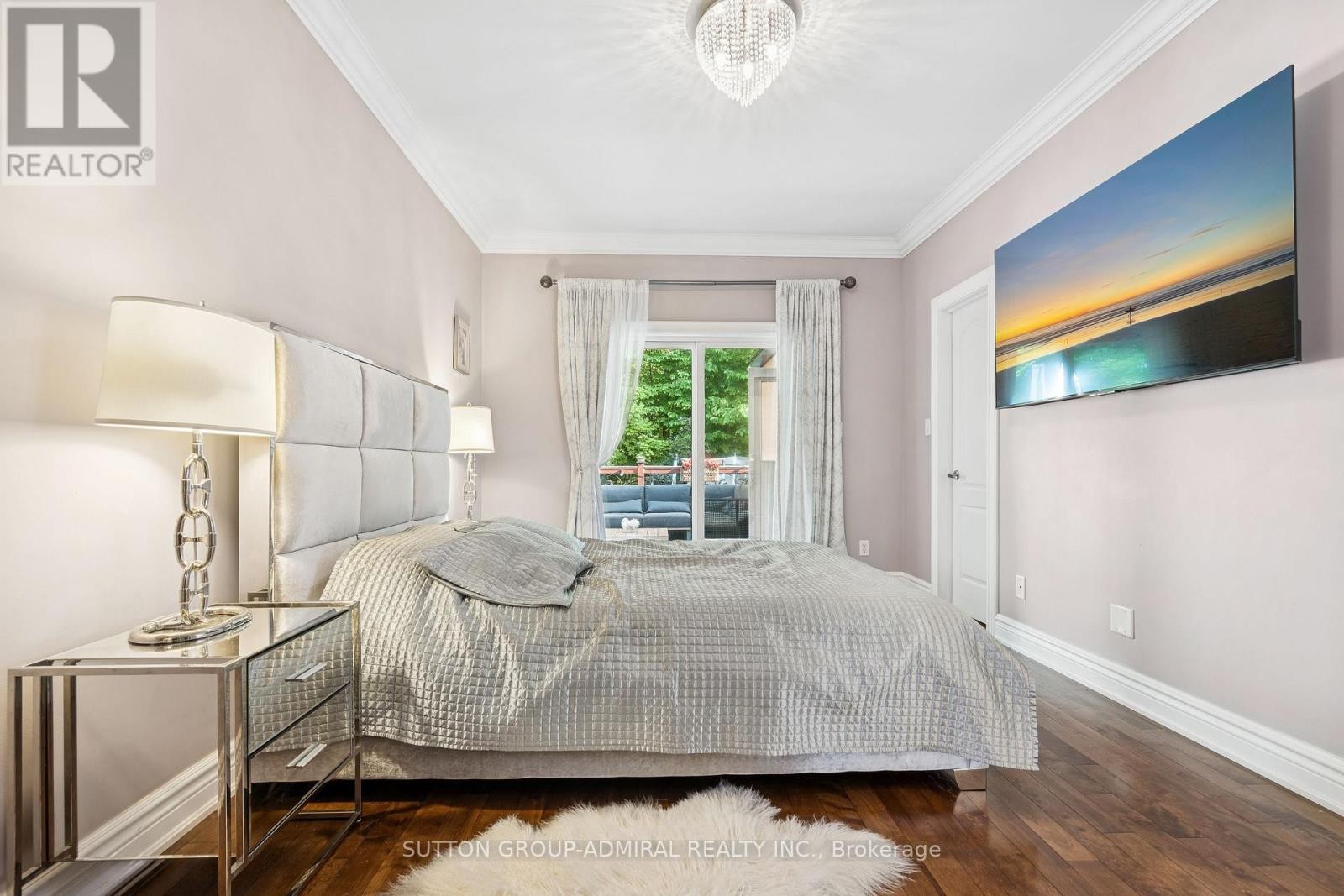 












1221 LAURAND STREET

,
Innisfil (Alcona),




Ontario
L9S0E6

