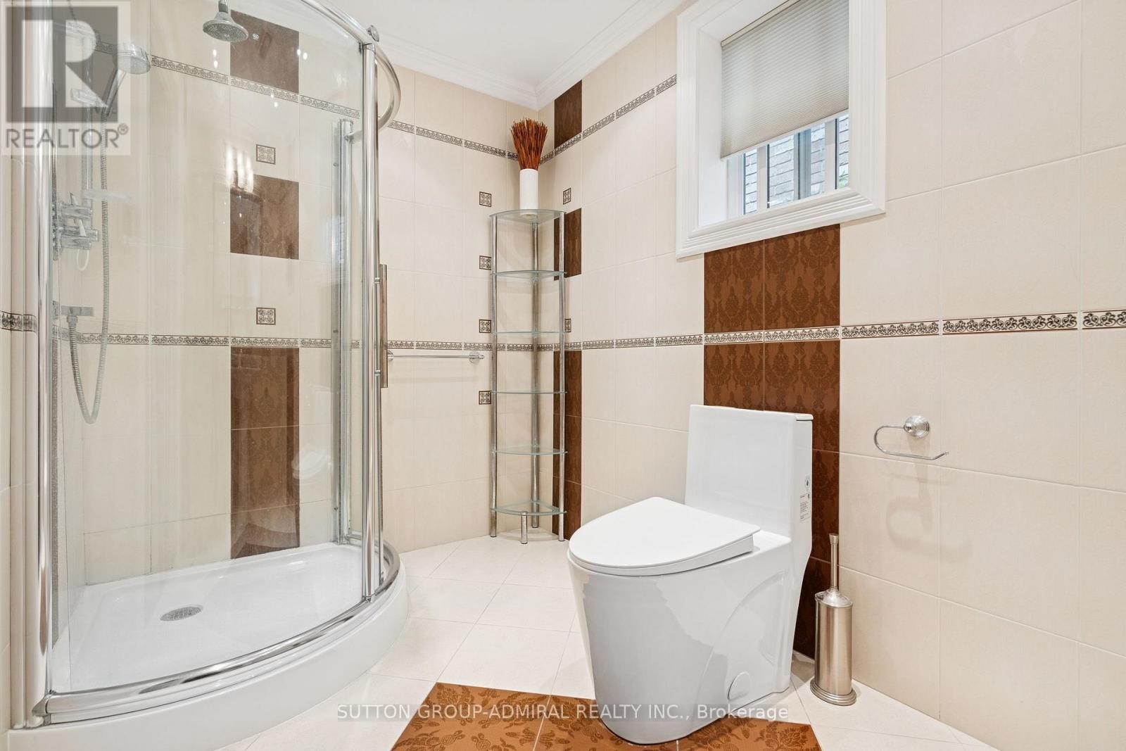 












1221 LAURAND STREET

,
Innisfil (Alcona),




Ontario
L9S0E6

