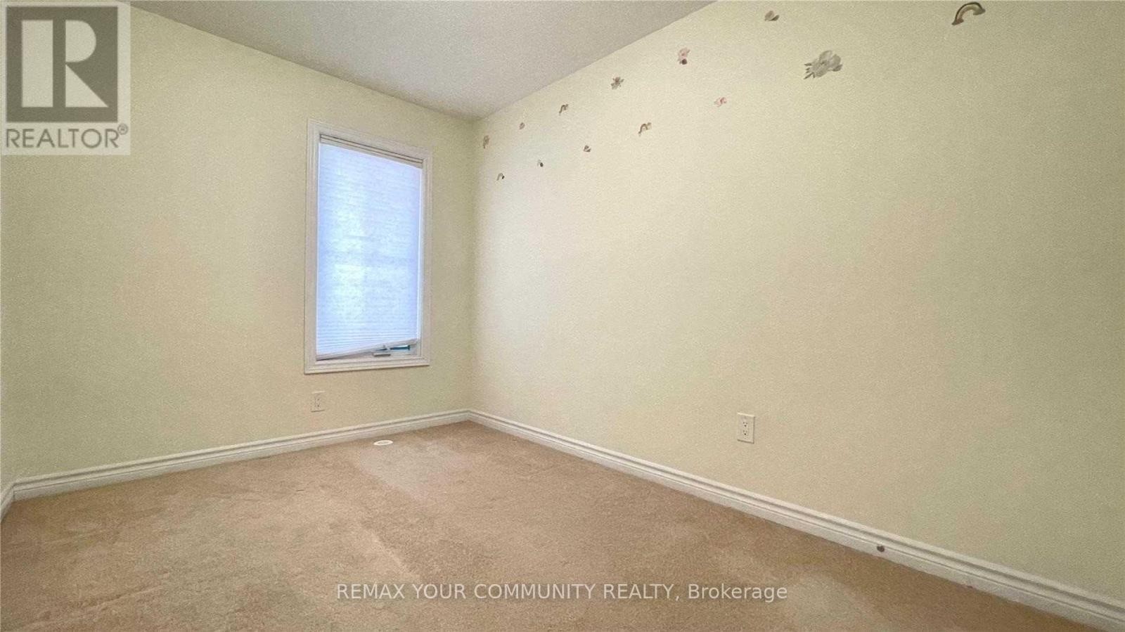 












29 SHARBOT LANE

,
Markham (Greensborough),




Ontario
L6E0S7

