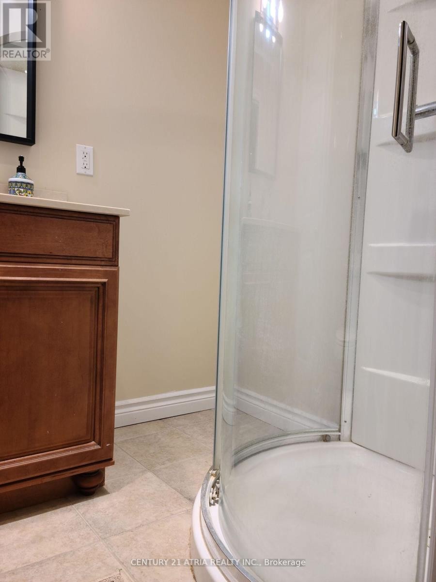 












BSMT - 90 MARSDEN COURT

,
Newmarket (Glenway Estates),




Ontario
L3Y7P5

