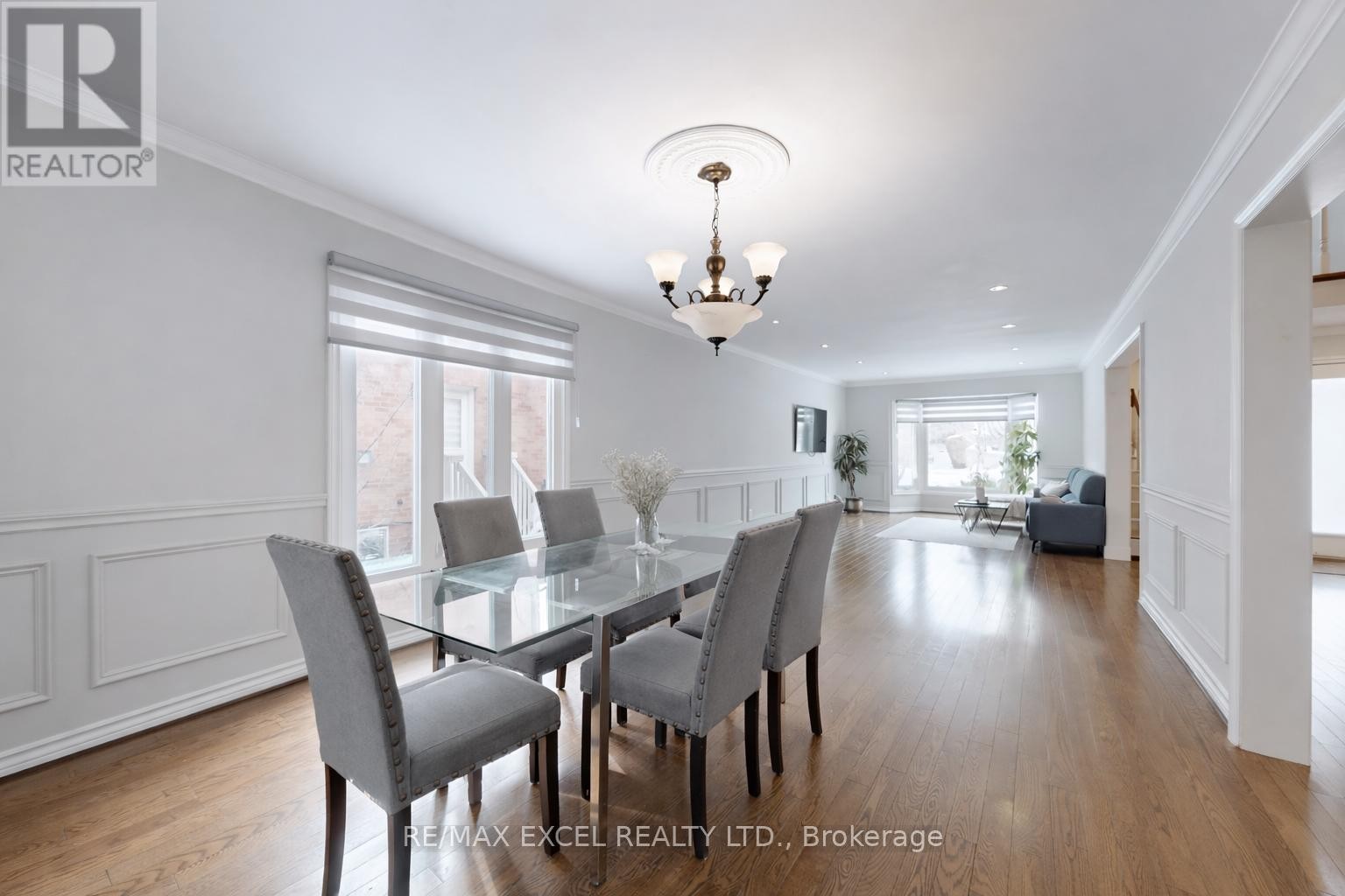 












67 ROSE GREEN DRIVE

,
Vaughan (Uplands),




Ontario
L4J4R5

