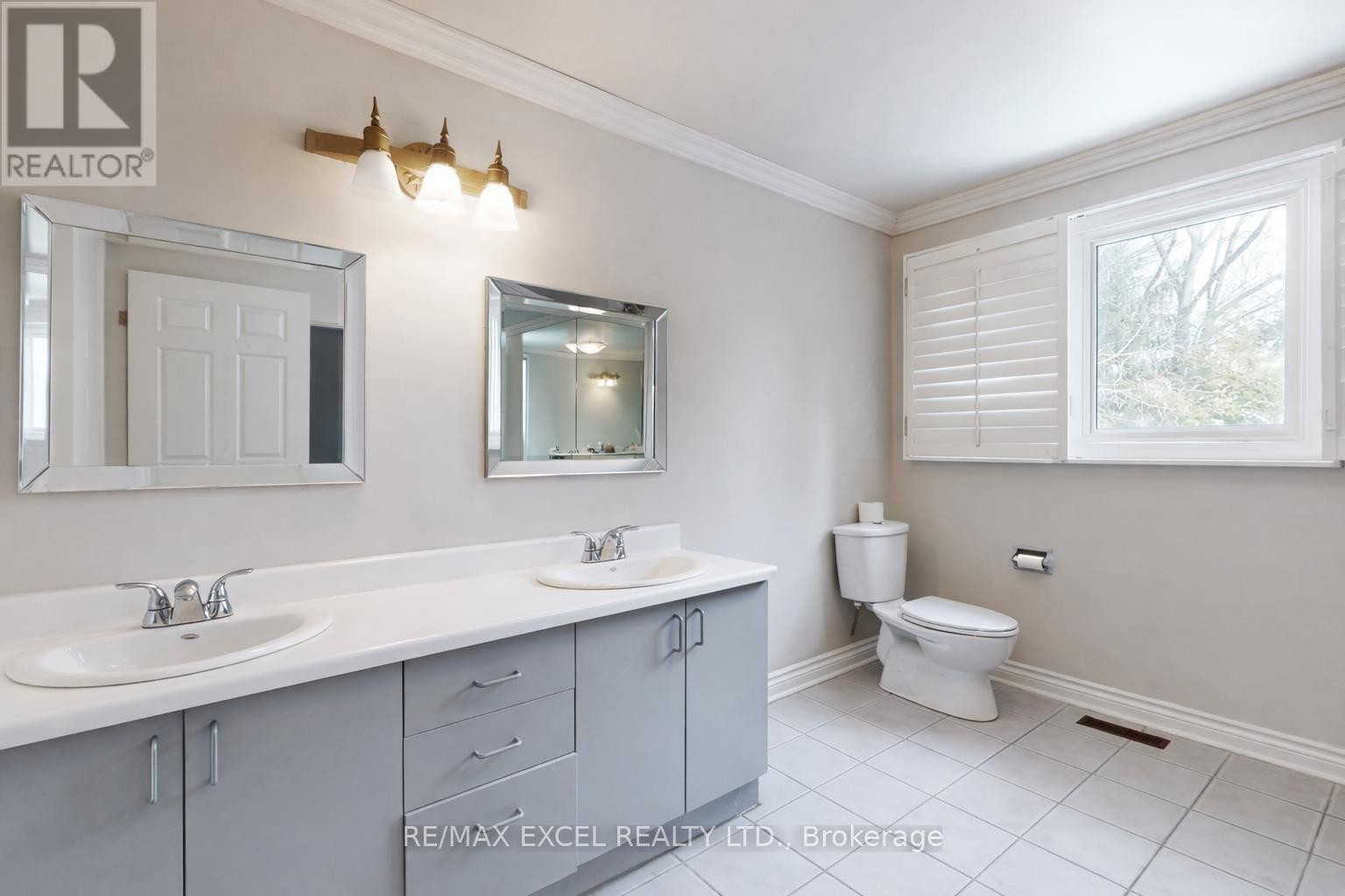 












67 ROSE GREEN DRIVE

,
Vaughan (Uplands),




Ontario
L4J4R5

