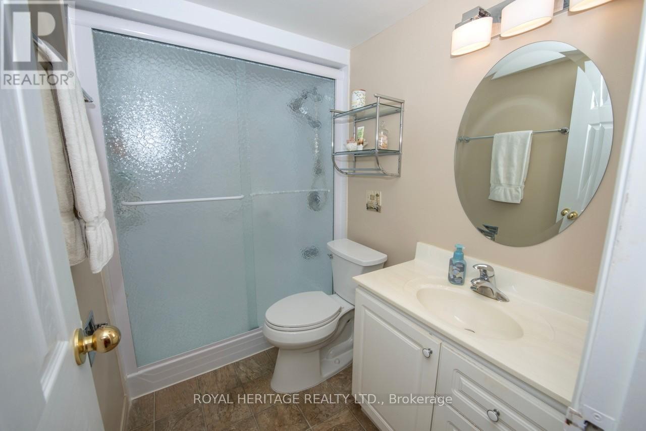 












709 - 7811 YONGE STREET

,
Markham (Thornhill),




Ontario
L3T4S3

