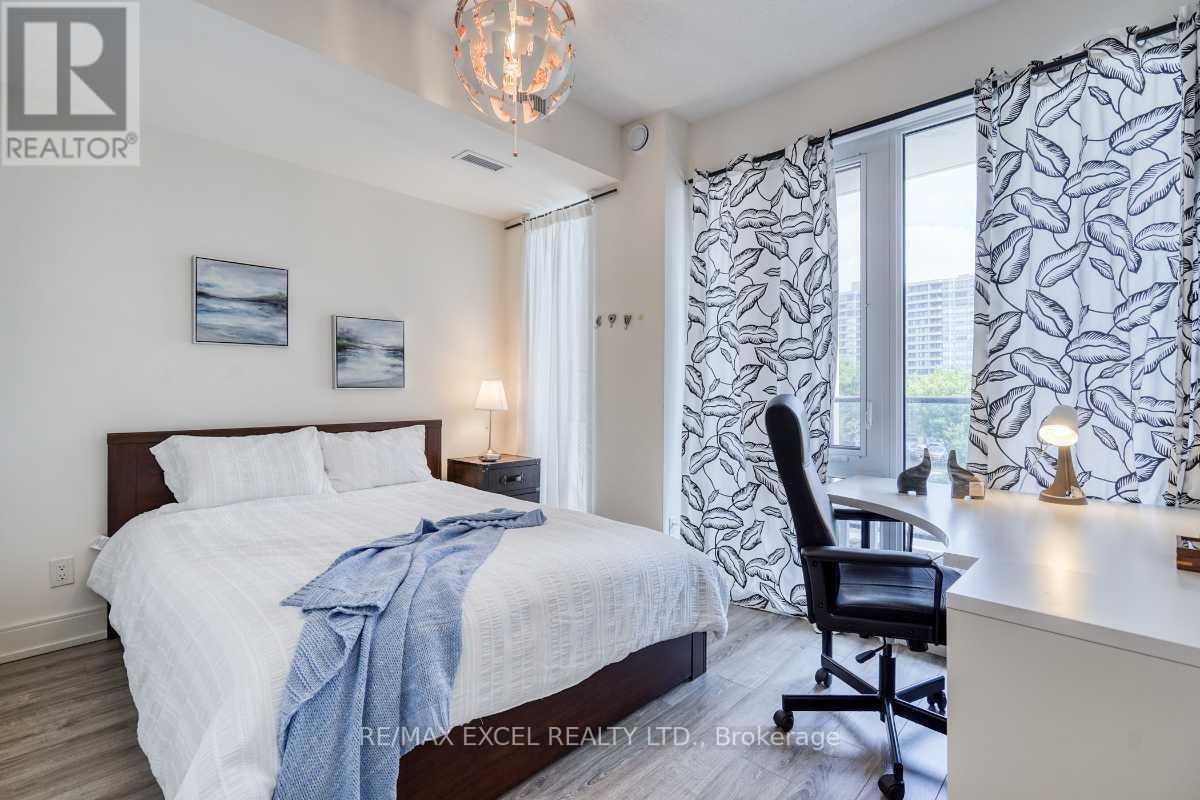 












202A - 9608 YONGE STREET

,
Richmond Hill (North Richvale),




Ontario
L4C0X4

