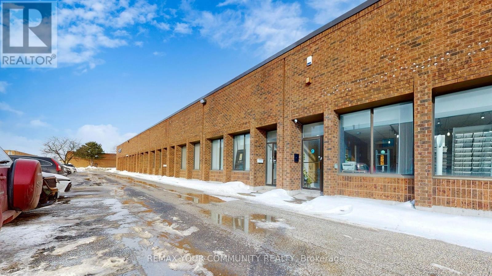 












9 - 83 CITATION DRIVE

,
Vaughan (Concord),




Ontario
L4K2S4

