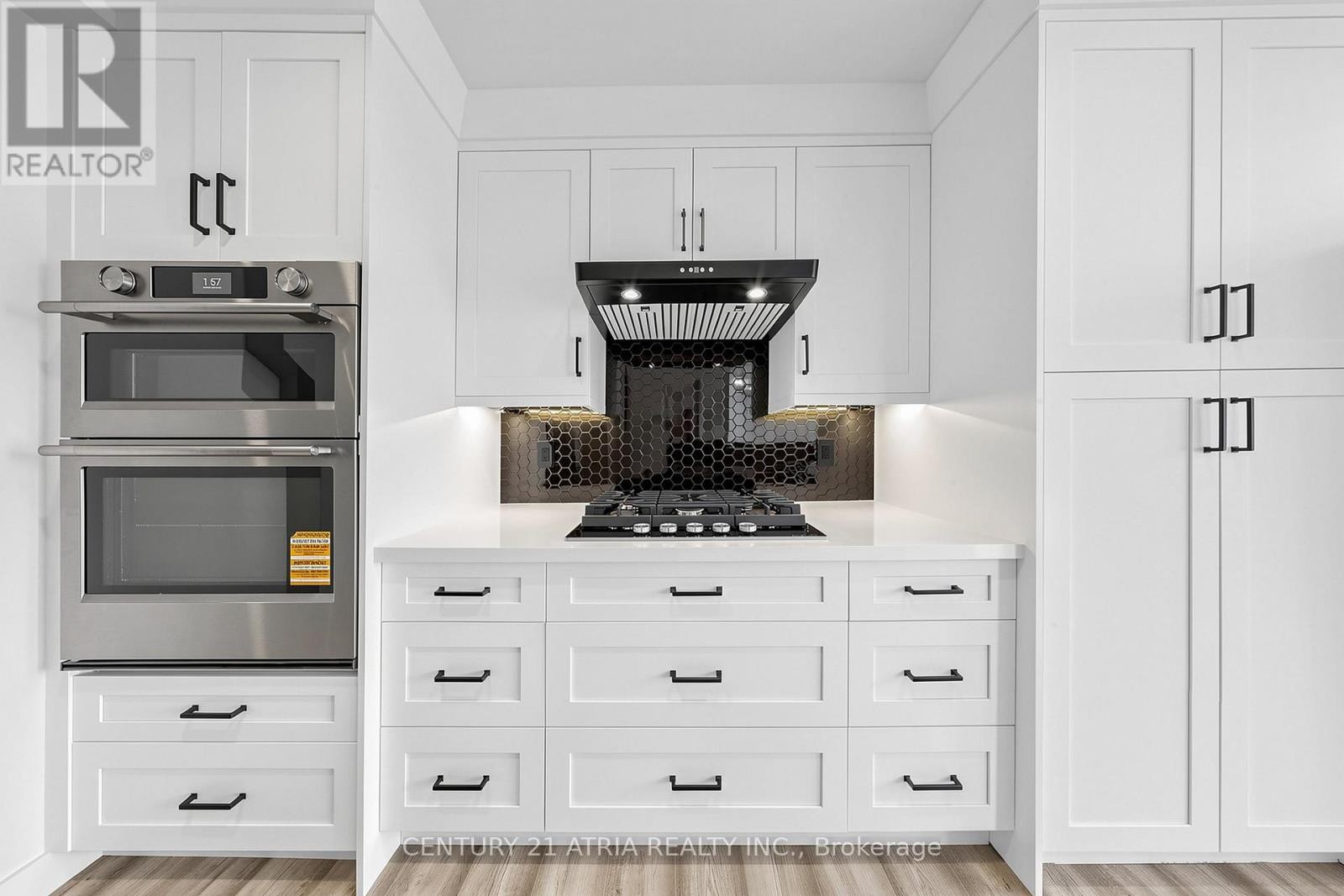 












35 ANDERSON PLACE

,
Aurora (Aurora Highlands),




Ontario
L4G6G4

