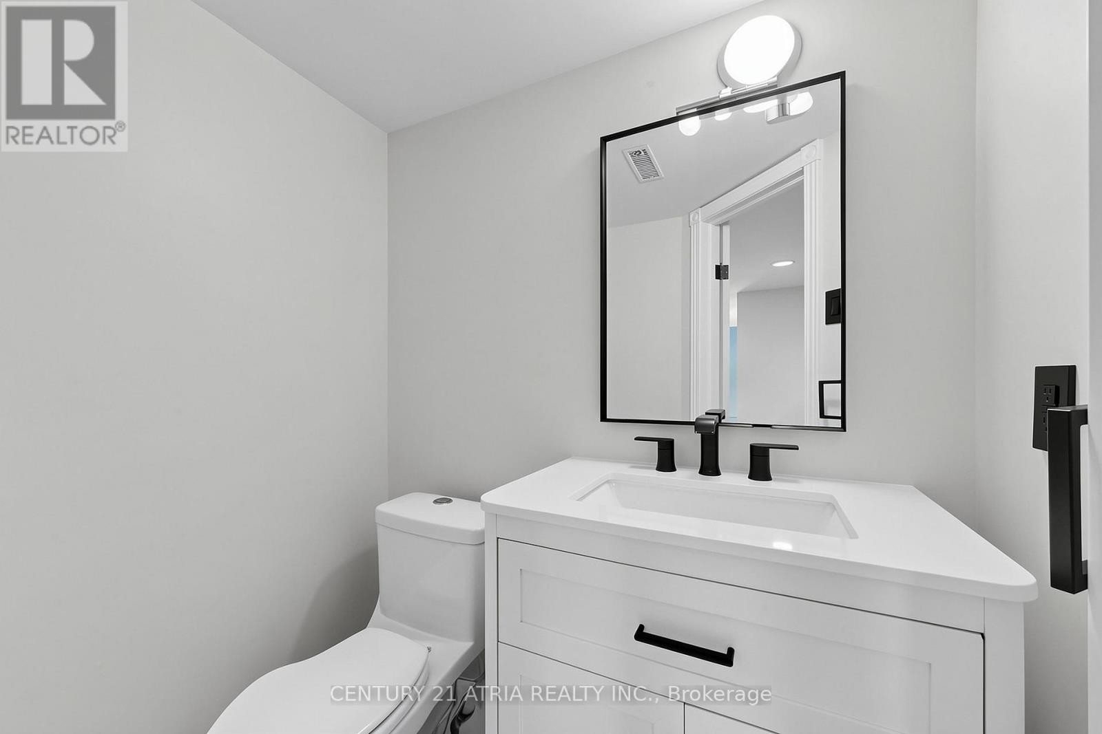 












35 ANDERSON PLACE

,
Aurora (Aurora Highlands),




Ontario
L4G6G4

