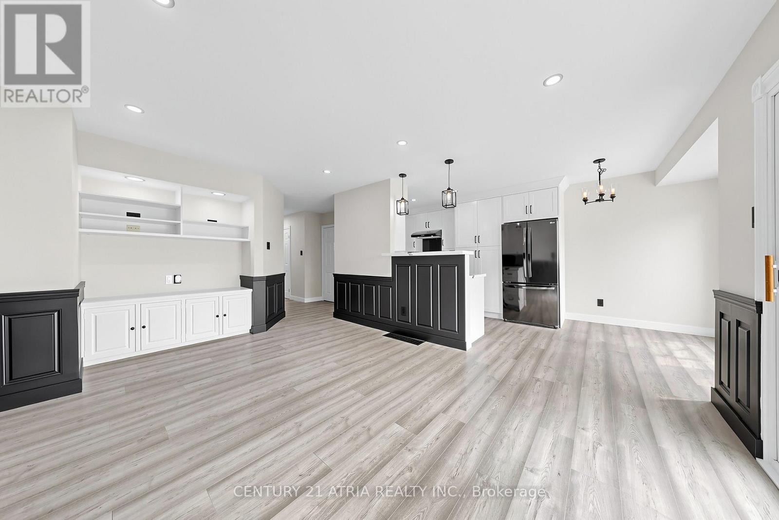 












35 ANDERSON PLACE

,
Aurora (Aurora Highlands),




Ontario
L4G6G4

