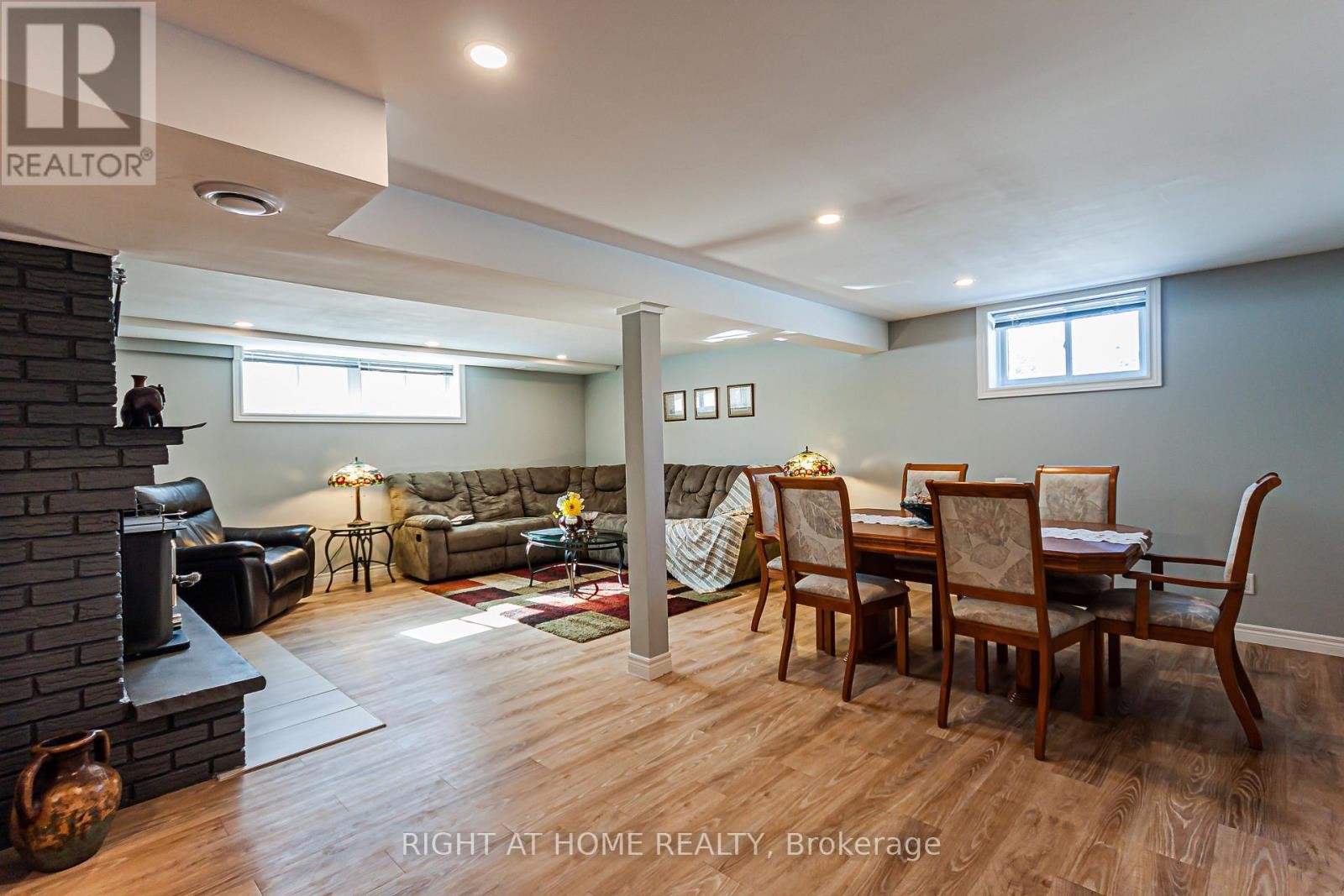 












709 REGIONAL RD 13 ROAD

,
Uxbridge,




Ontario
L0C1C0

