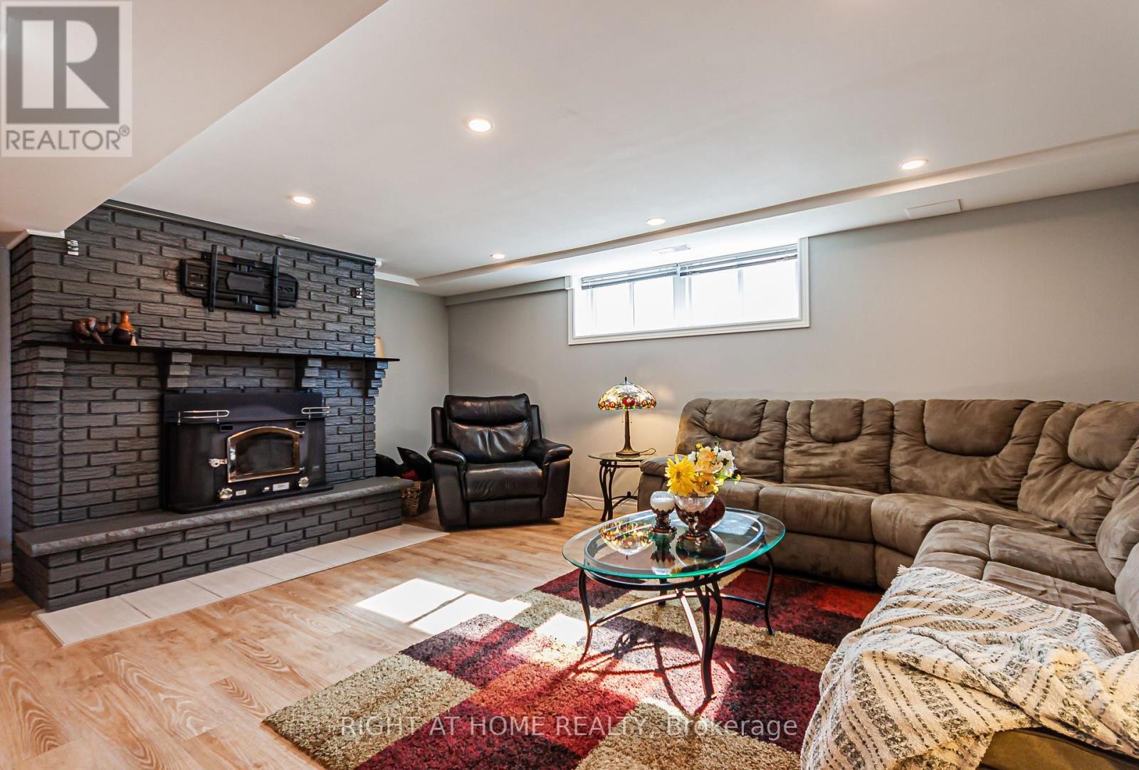 












709 REGIONAL RD 13 ROAD

,
Uxbridge,




Ontario
L0C1C0

