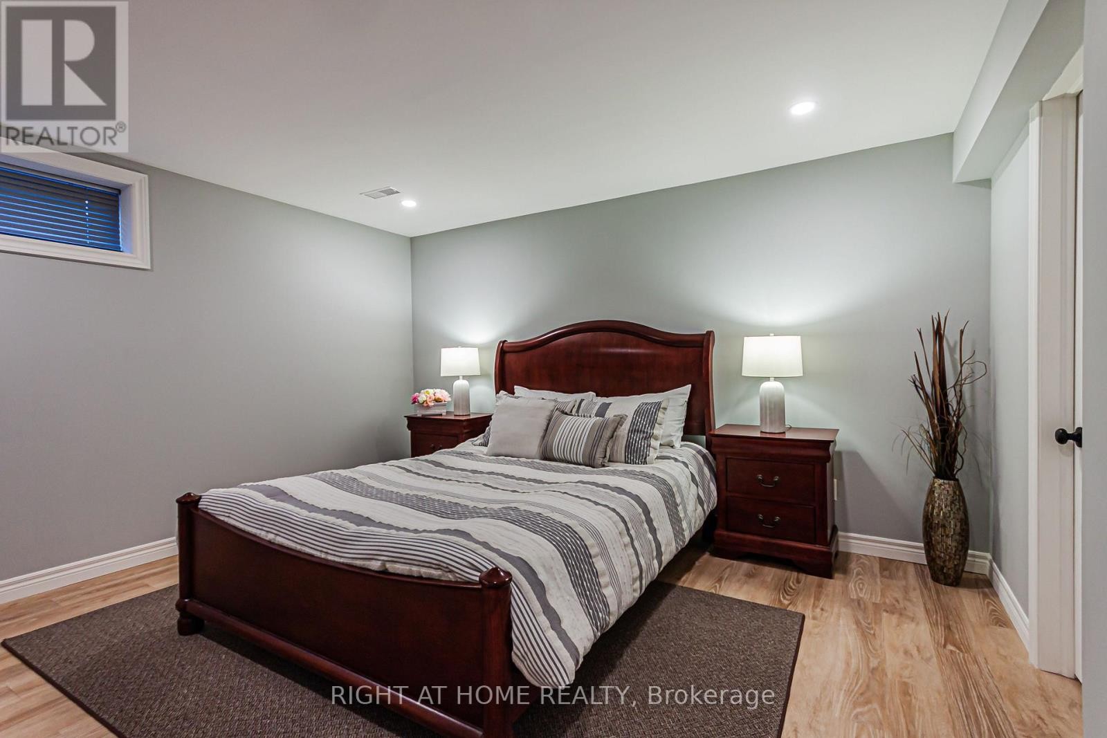 












709 REGIONAL RD 13 ROAD

,
Uxbridge,




Ontario
L0C1C0

