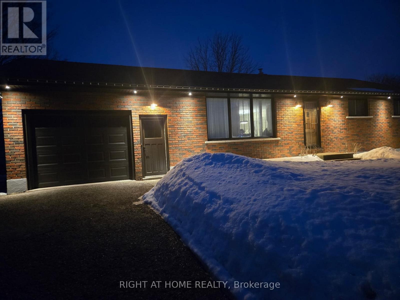 












709 REGIONAL RD 13 ROAD

,
Uxbridge,




Ontario
L0C1C0

