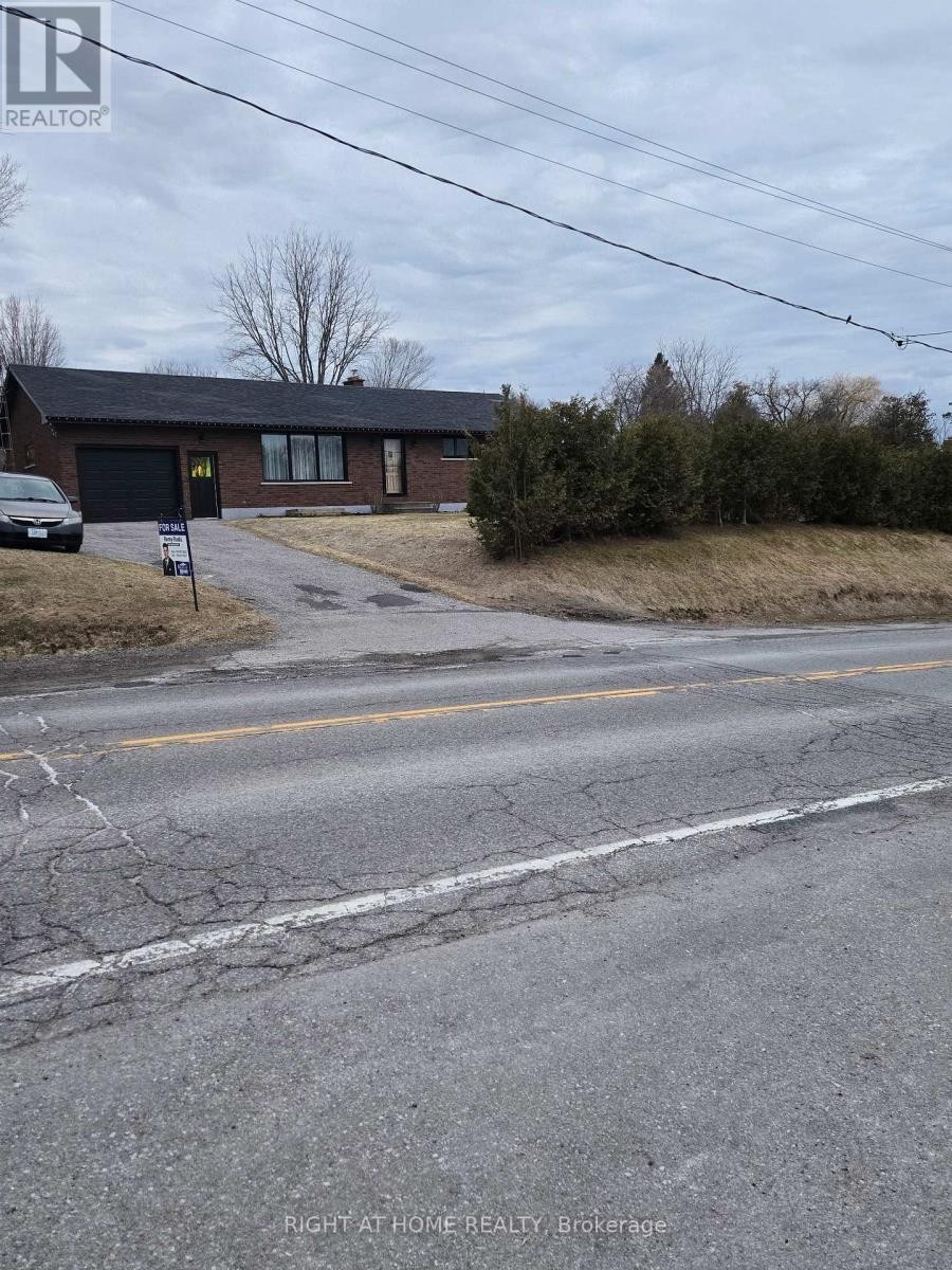 












709 REGIONAL RD 13 ROAD

,
Uxbridge,




Ontario
L0C1C0

