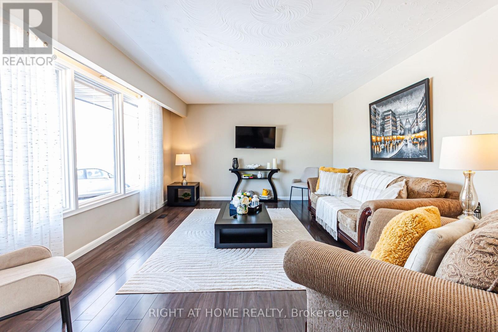 












709 REGIONAL RD 13 ROAD

,
Uxbridge,




Ontario
L0C1C0

