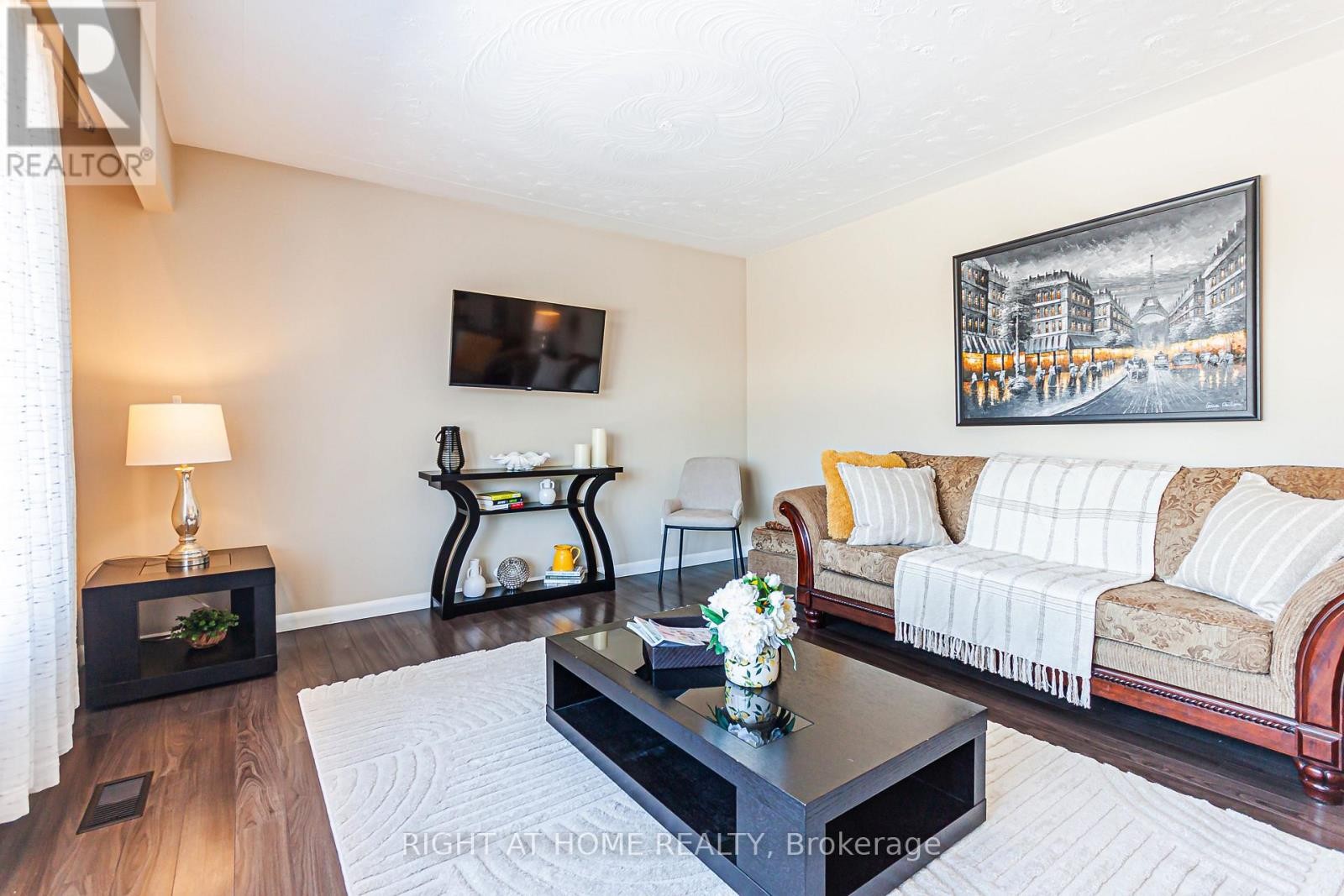 












709 REGIONAL RD 13 ROAD

,
Uxbridge,




Ontario
L0C1C0

