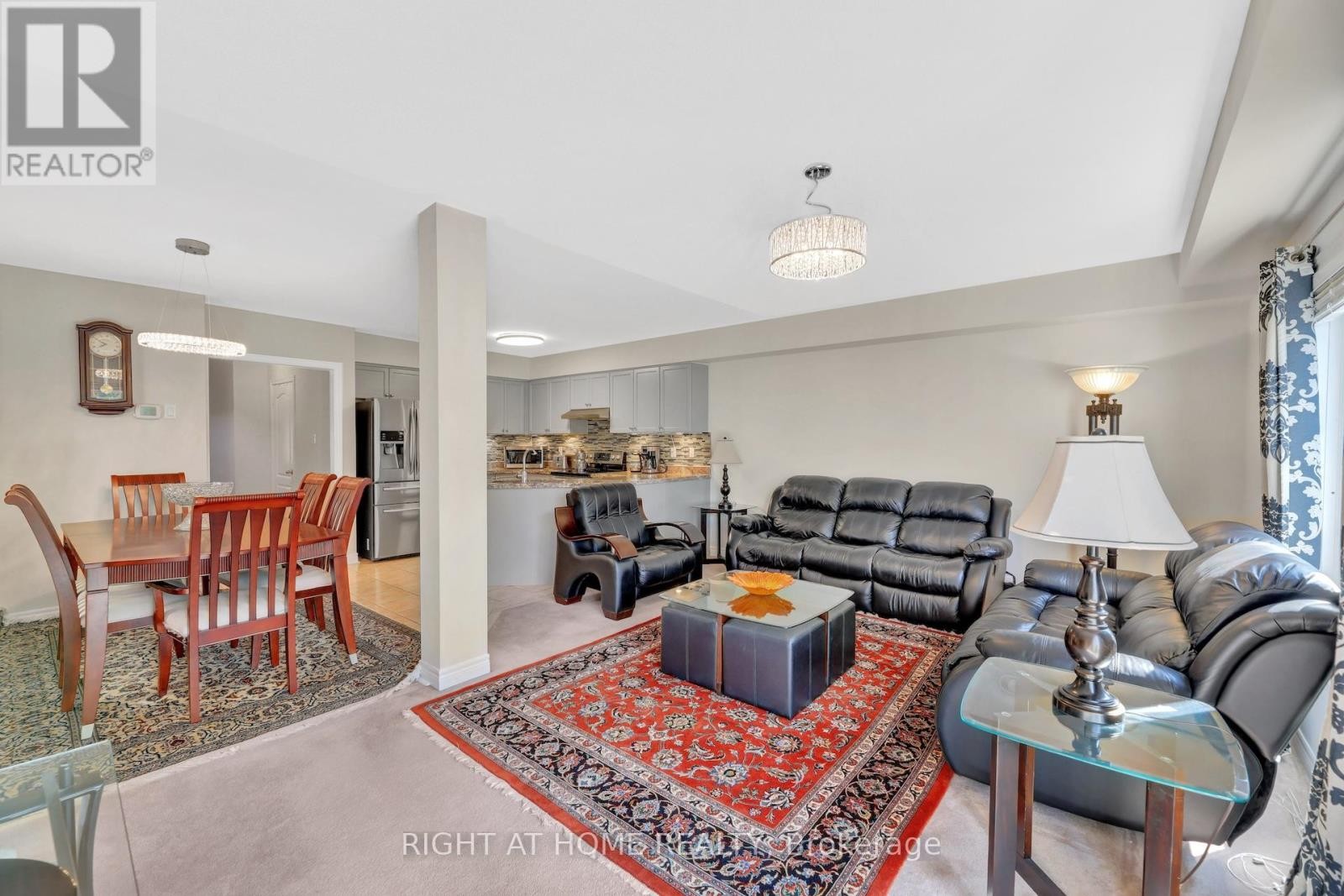 












62 MARTINI DRIVE

,
Richmond Hill (Rouge Woods),




Ontario
L4S2T7

