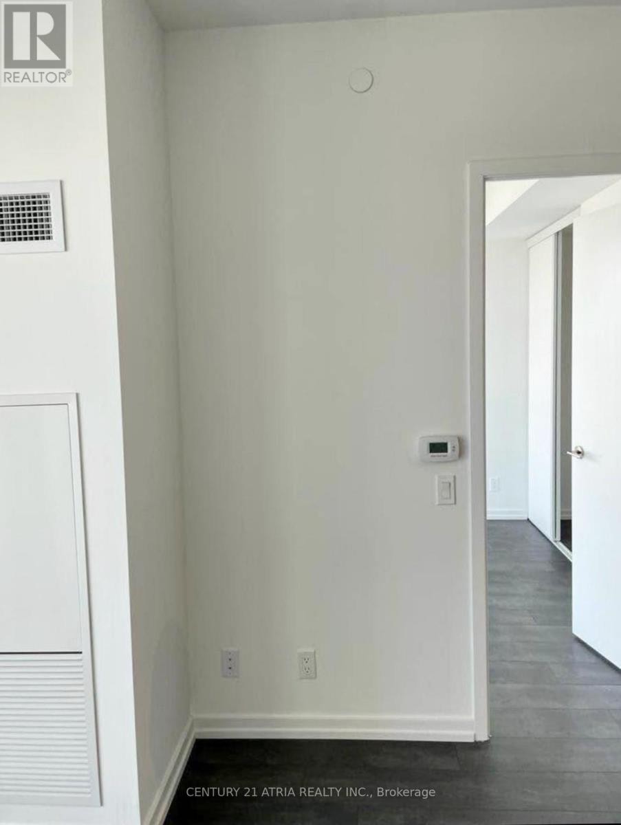 












4611 - 7890 JANE STREET

,
Vaughan (Vaughan Corporate Centre),




Ontario
L4K0K9

