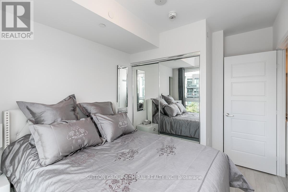 












327 - 375 SEA RAY AVENUE

,
Innisfil,




Ontario
L9S0N9

