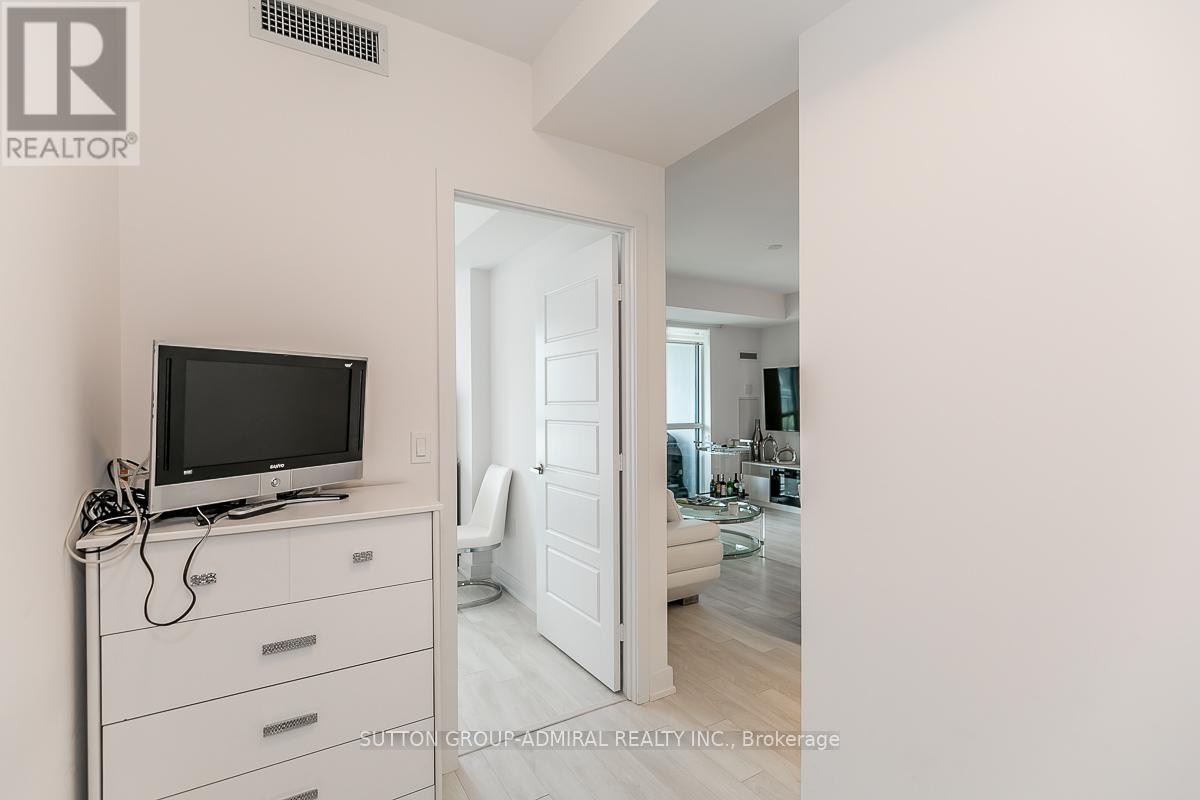 












327 - 375 SEA RAY AVENUE

,
Innisfil,




Ontario
L9S0N9

