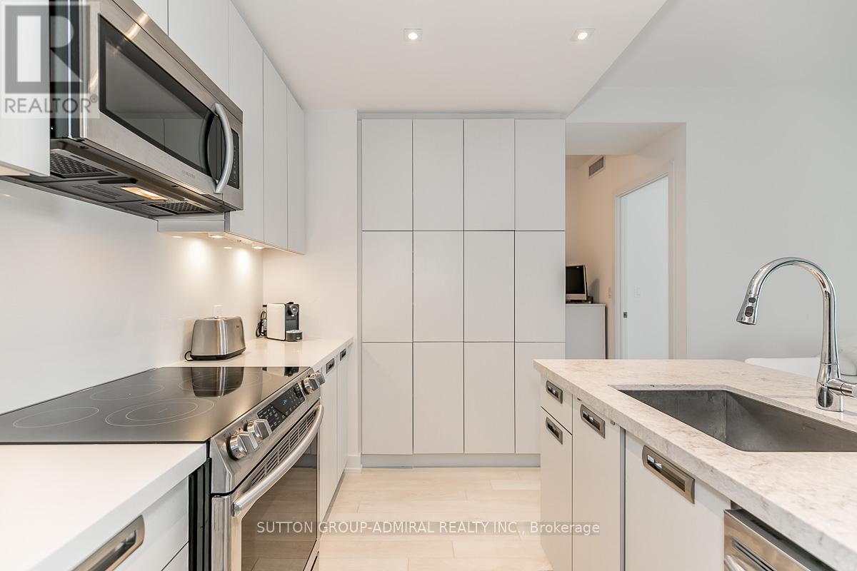 












327 - 375 SEA RAY AVENUE

,
Innisfil,




Ontario
L9S0N9

