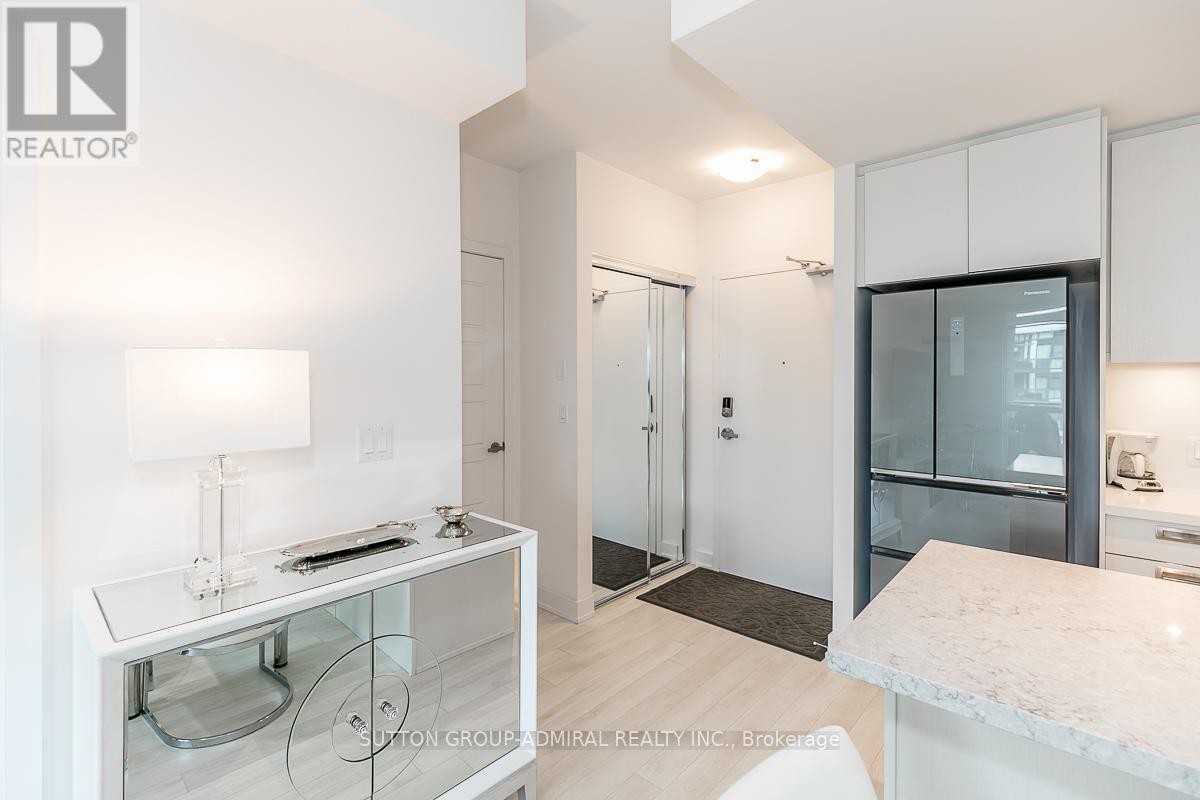 












327 - 375 SEA RAY AVENUE

,
Innisfil,




Ontario
L9S0N9

