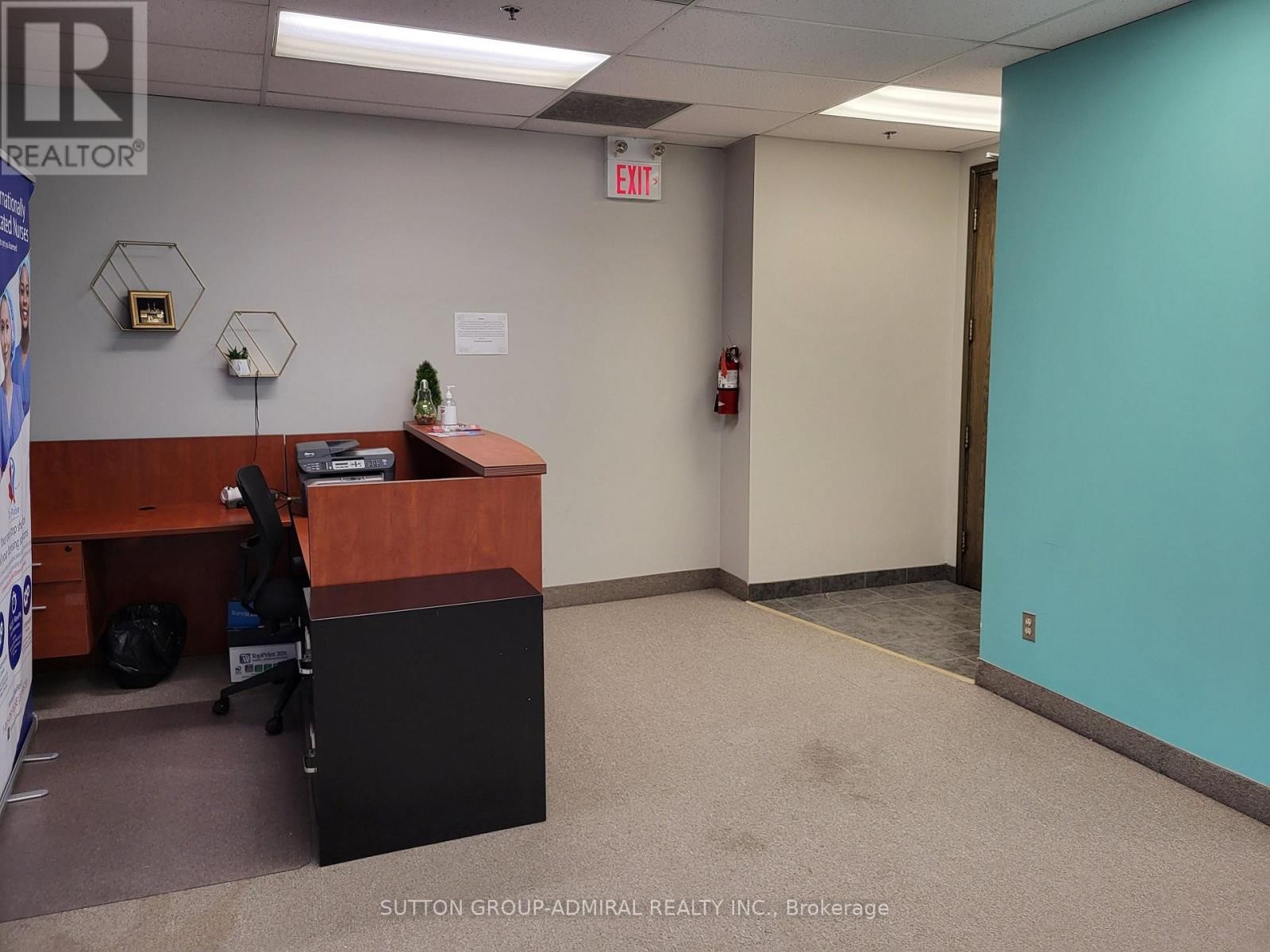 












200 - 3100 STEELES AVENUE W

,
Vaughan (Concord),




Ontario
L4K3R1

