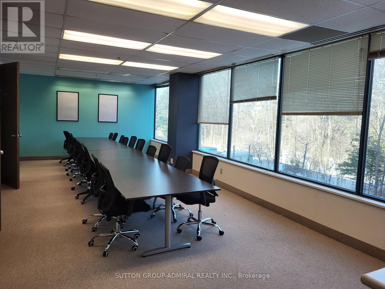 












200 - 3100 STEELES AVENUE W

,
Vaughan (Concord),




Ontario
L4K3R1

