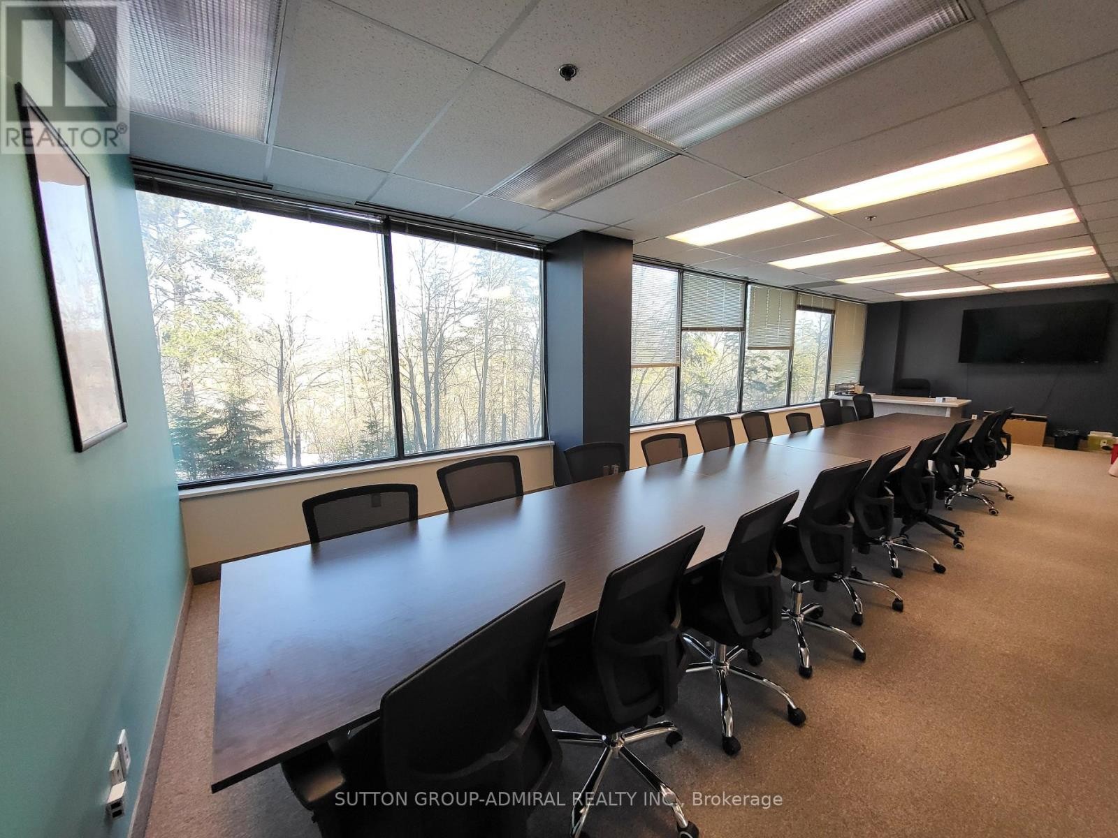 












200 - 3100 STEELES AVENUE W

,
Vaughan (Concord),




Ontario
L4K3R1

