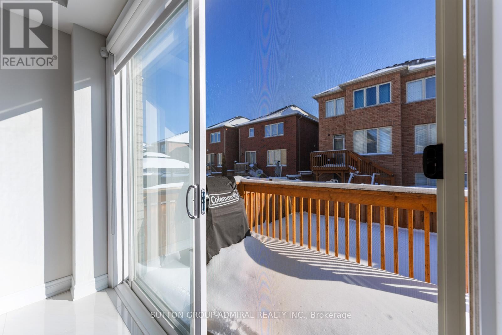 












124 MONDIAL CRESCENT

,
East Gwillimbury (Queensville),




Ontario
L9N0S2

