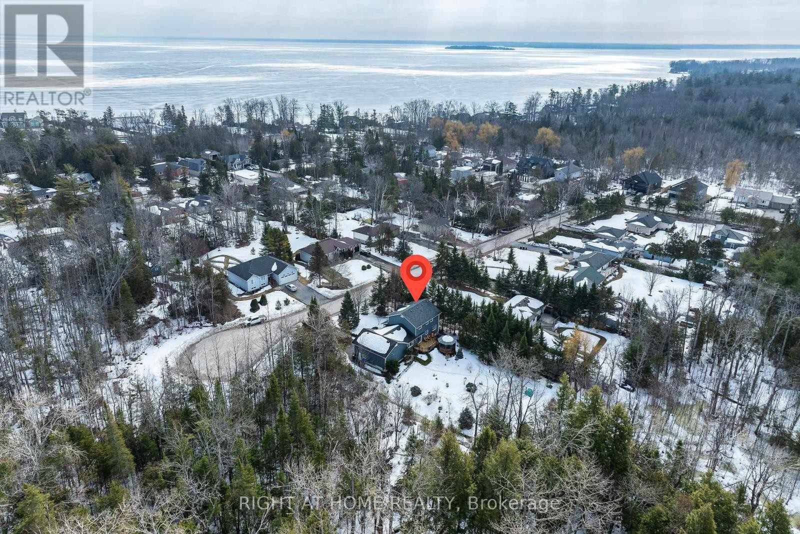 












3338 WARNICA AVENUE

,
Innisfil,




Ontario
L9S2K9

