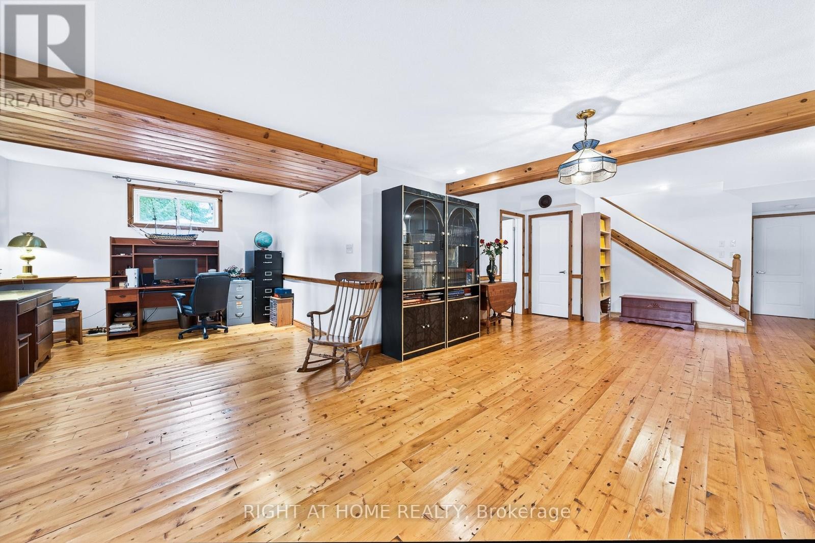 












3338 WARNICA AVENUE

,
Innisfil,




Ontario
L9S2K9

