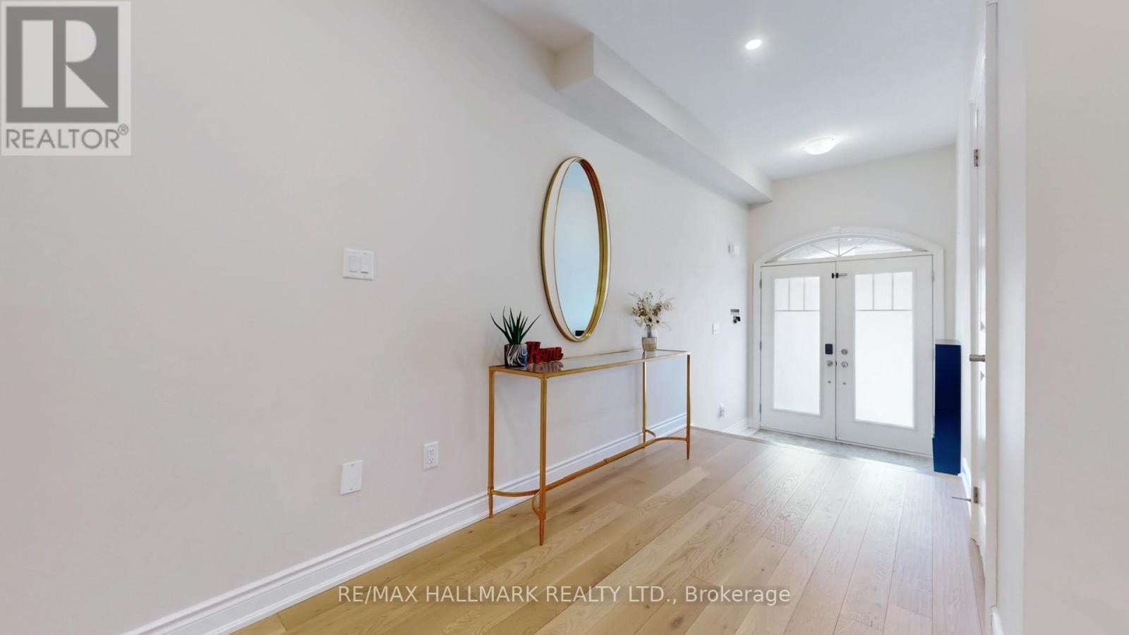 












61 MAC CAMPBELL WAY

,
Bradford West Gwillimbury (Bradford),




Ontario
L3Z4M6

