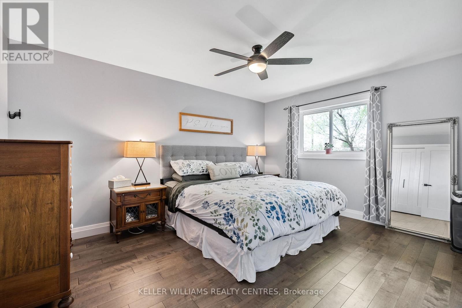 












4 SELBY STREET

,
Innisfil (Cookstown),




Ontario
L0L1L0

