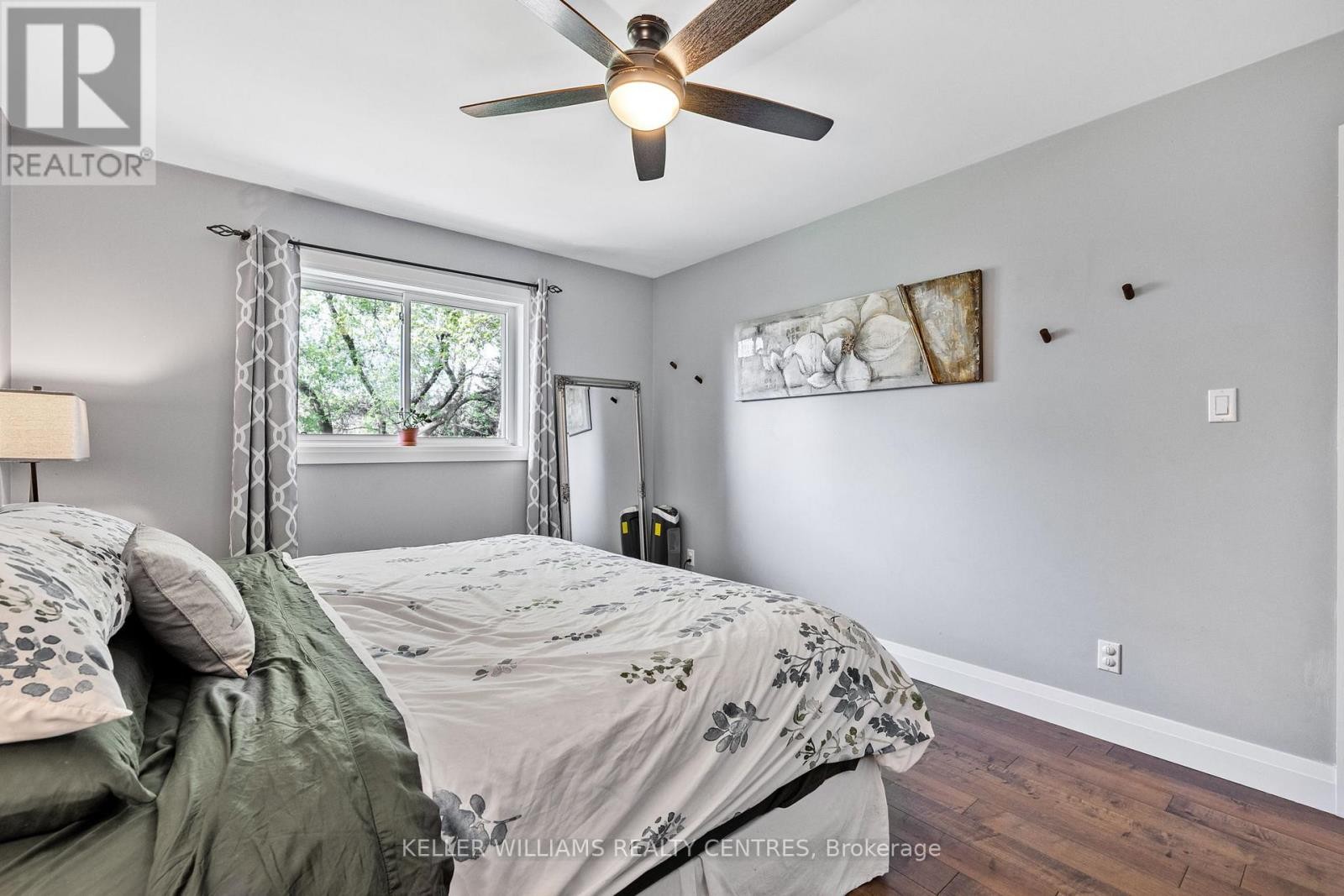 












4 SELBY STREET

,
Innisfil (Cookstown),




Ontario
L0L1L0

