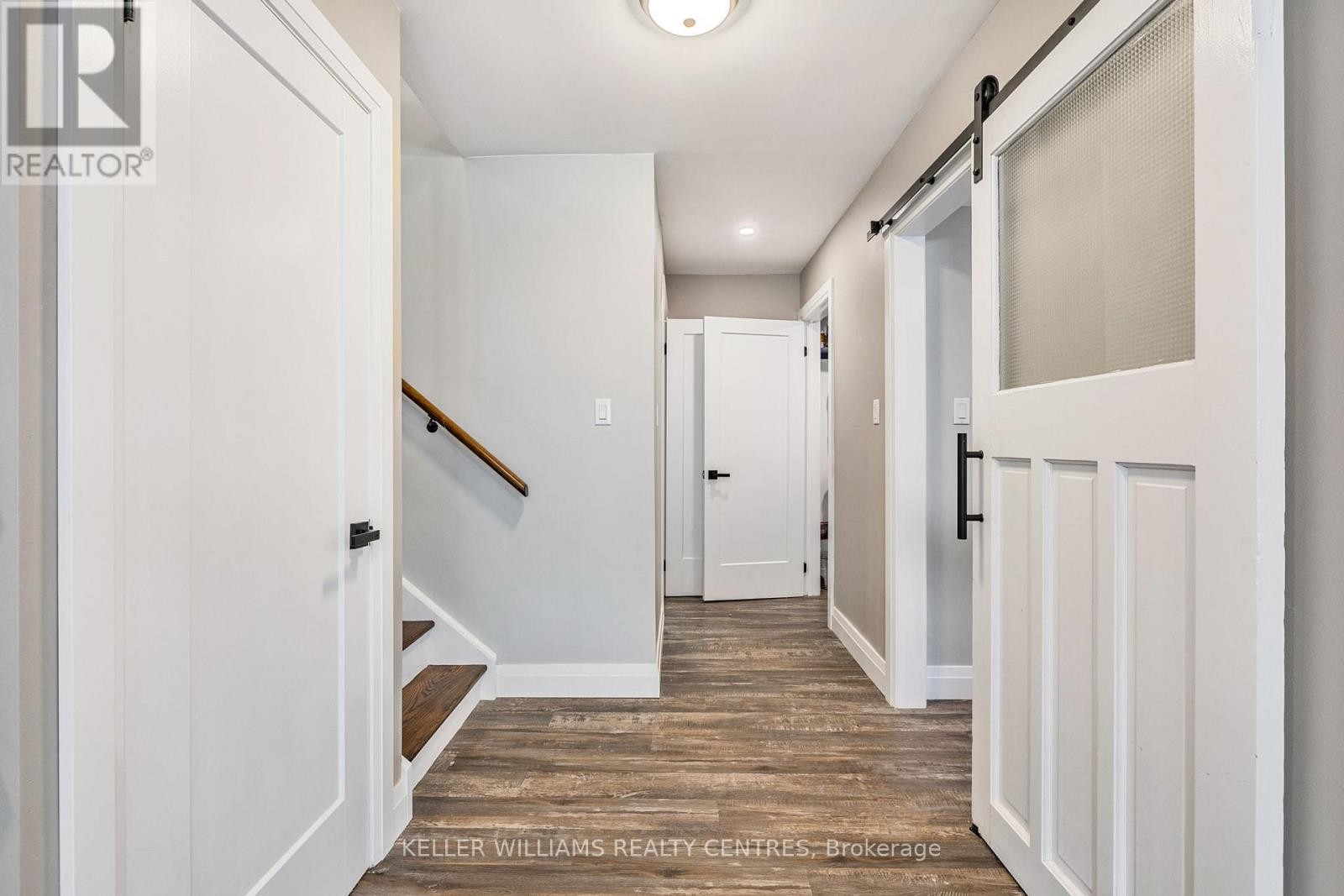 












4 SELBY STREET

,
Innisfil (Cookstown),




Ontario
L0L1L0

