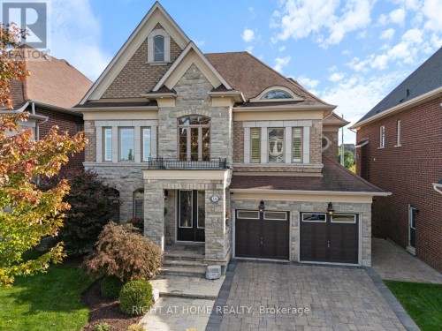 Stunning curb appeal