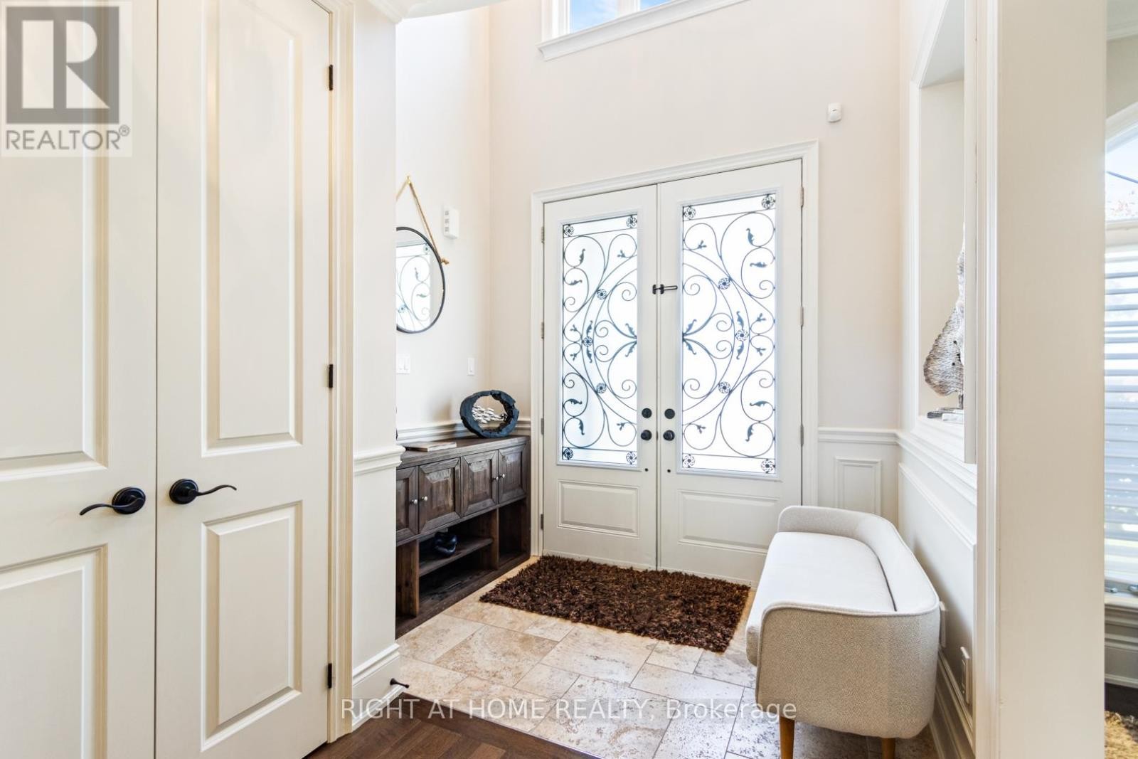 












126 VINES PLACE

,
Aurora (Bayview Southeast),




Ontario
L4G0R7

