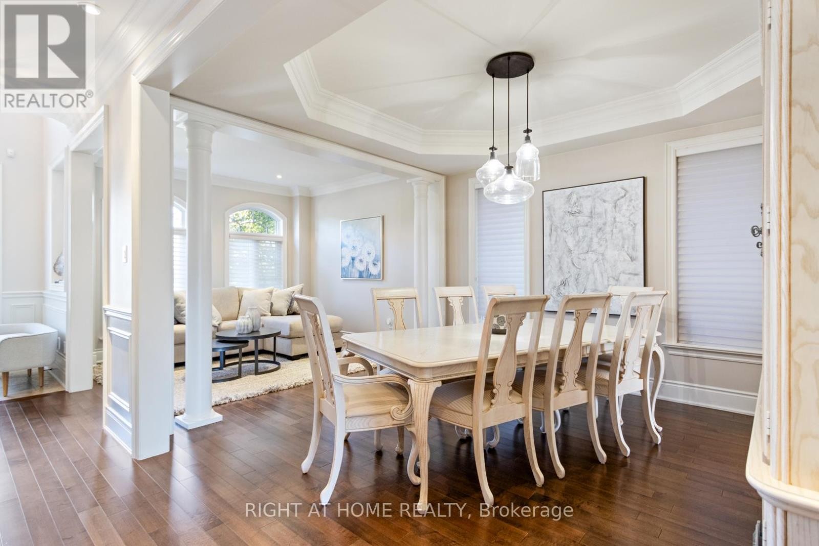 












126 VINES PLACE

,
Aurora (Bayview Southeast),




Ontario
L4G0R7

