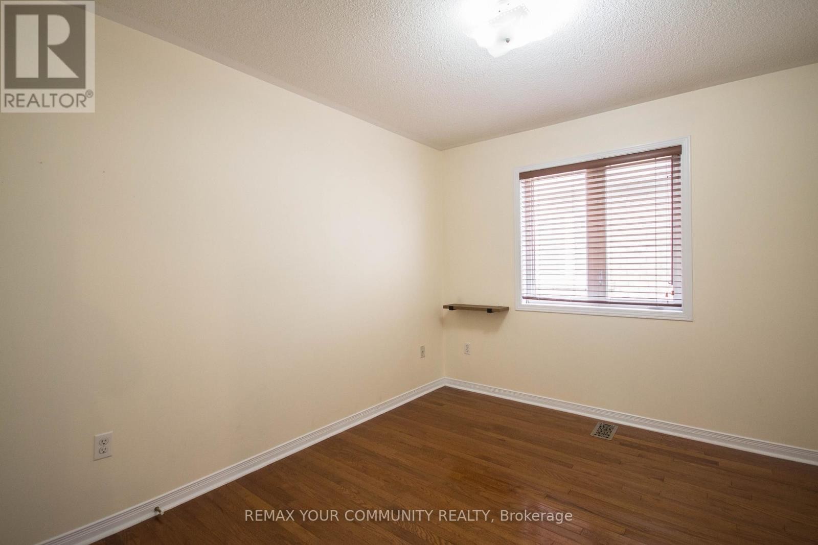 












15 VOYSEY WAY

,
Markham (Cedarwood),




Ontario
L3S0B4

