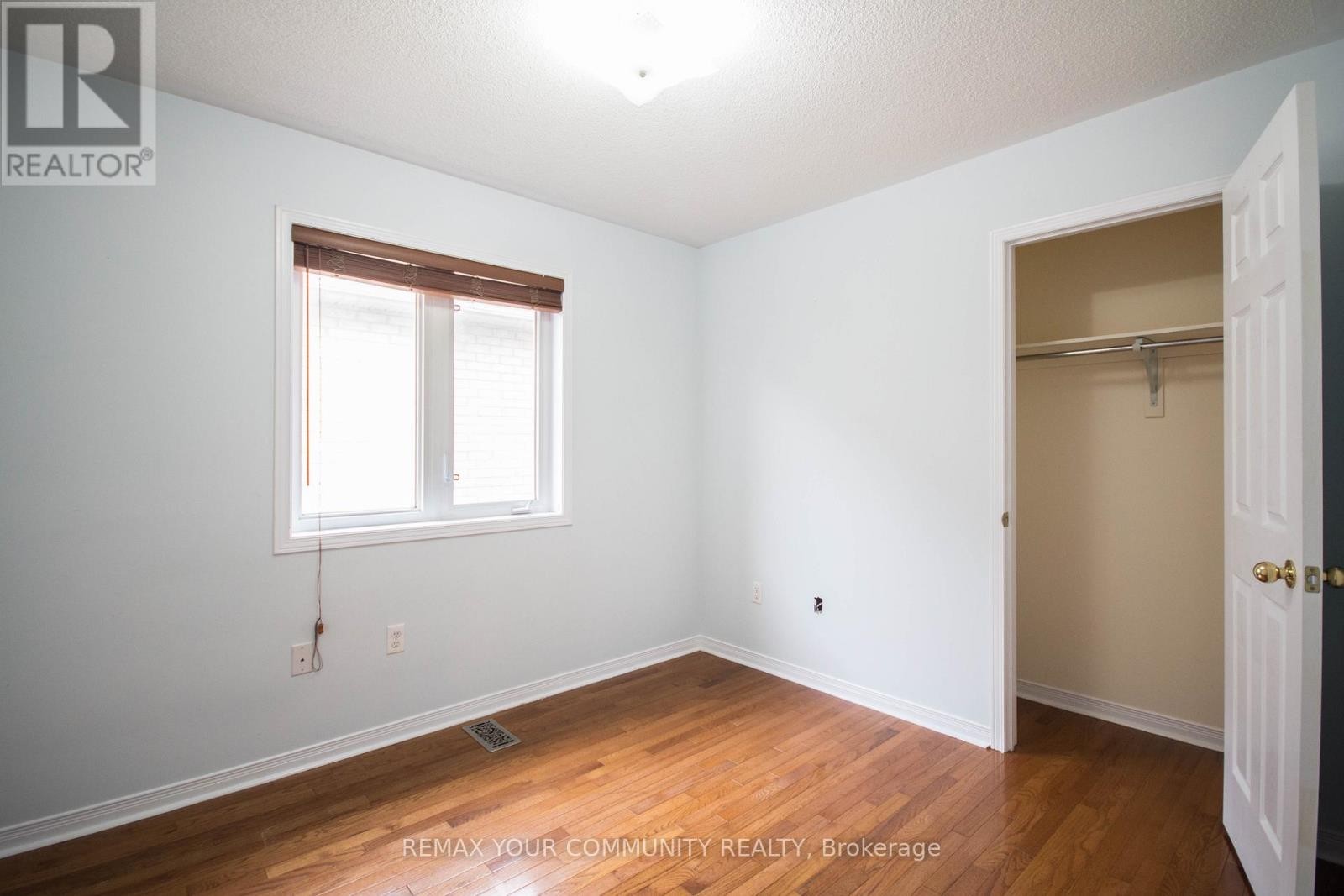 












15 VOYSEY WAY

,
Markham (Cedarwood),




Ontario
L3S0B4

