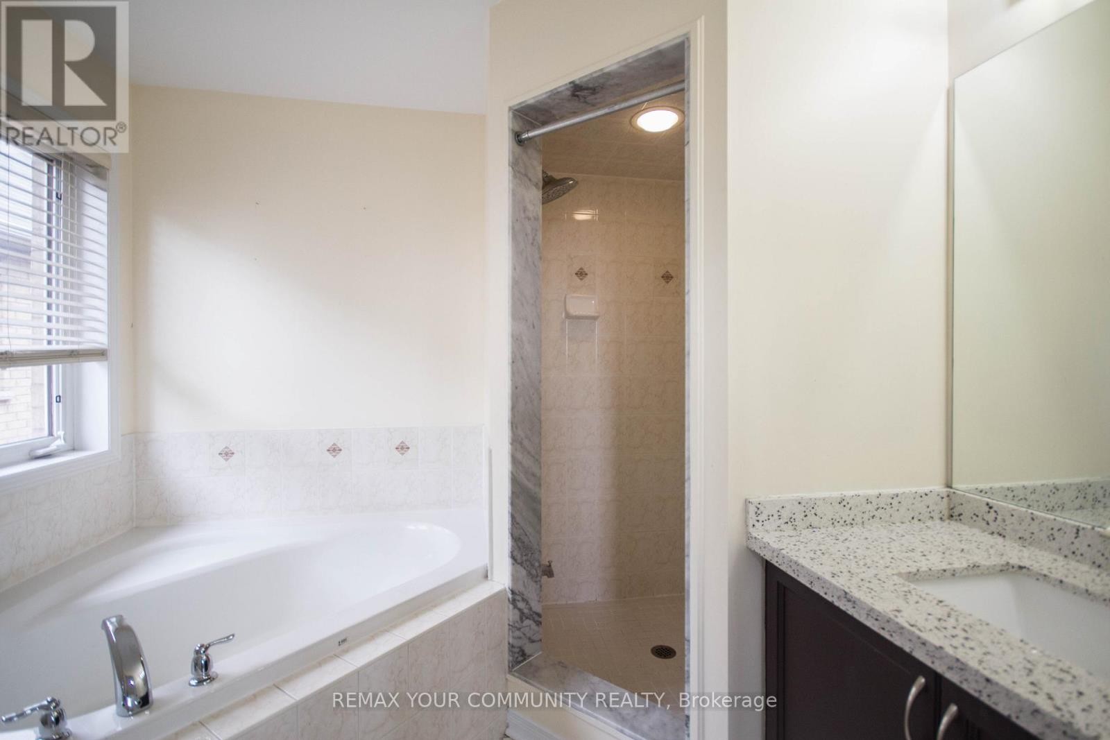 












15 VOYSEY WAY

,
Markham (Cedarwood),




Ontario
L3S0B4

