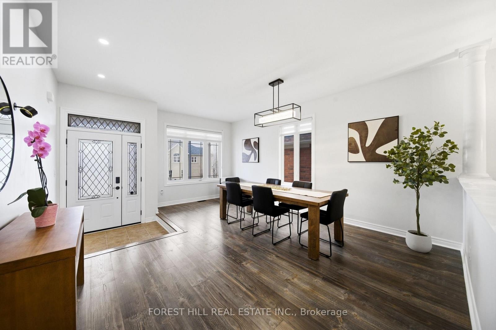 












43 MILLIGAN STREET

,
Bradford West Gwillimbury (Bradford),




Ontario
L3Z0A5

