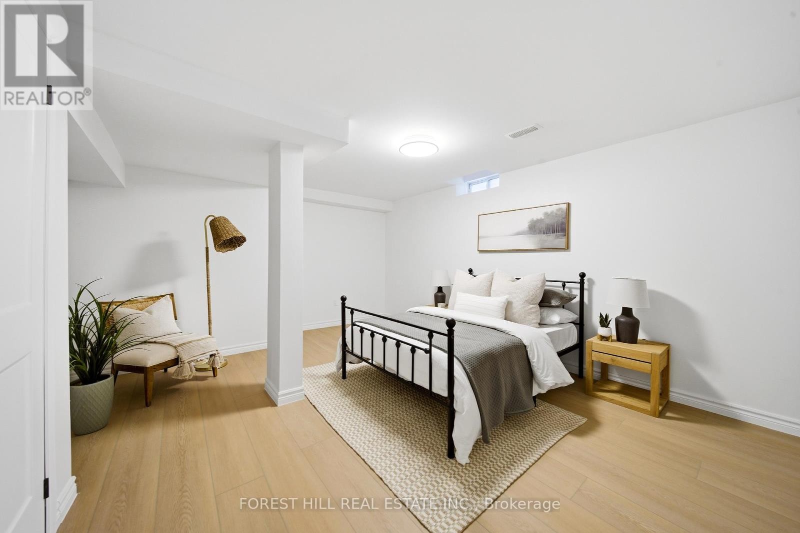 












43 MILLIGAN STREET

,
Bradford West Gwillimbury (Bradford),




Ontario
L3Z0A5

