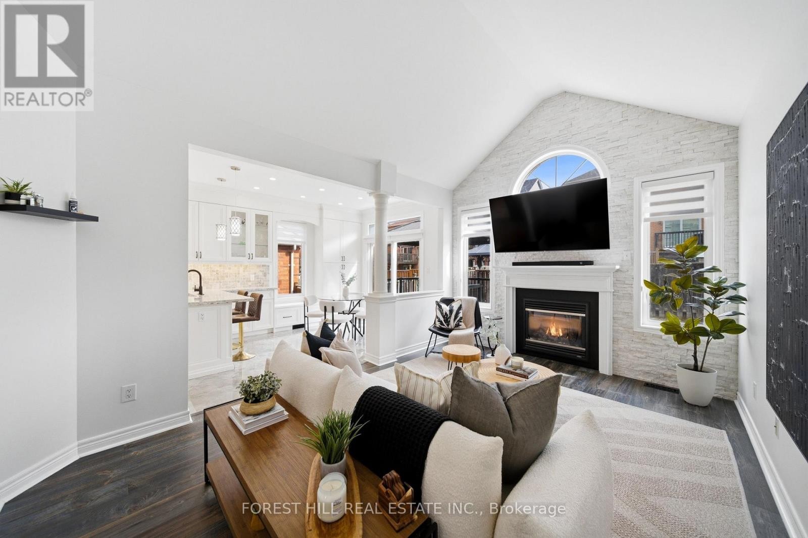 












43 MILLIGAN STREET

,
Bradford West Gwillimbury (Bradford),




Ontario
L3Z0A5

