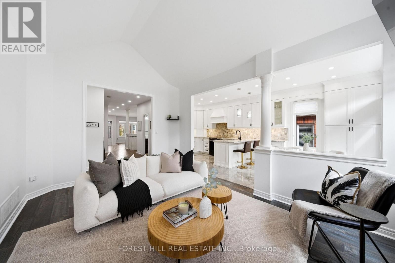 












43 MILLIGAN STREET

,
Bradford West Gwillimbury (Bradford),




Ontario
L3Z0A5

