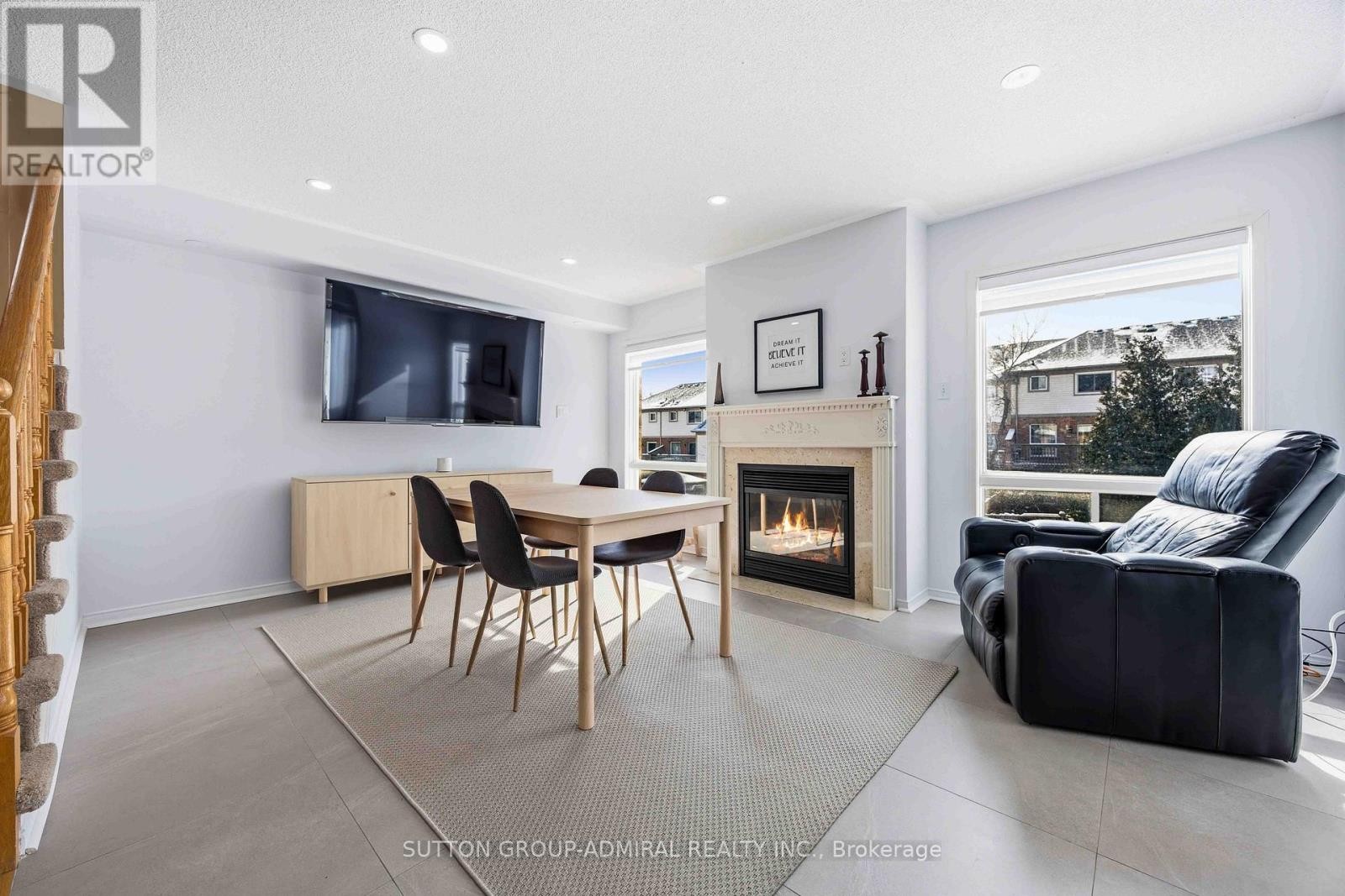 












75 JAMES SCOTT ROAD

,
Markham (Vinegar Hill),




Ontario
L3P7W6

