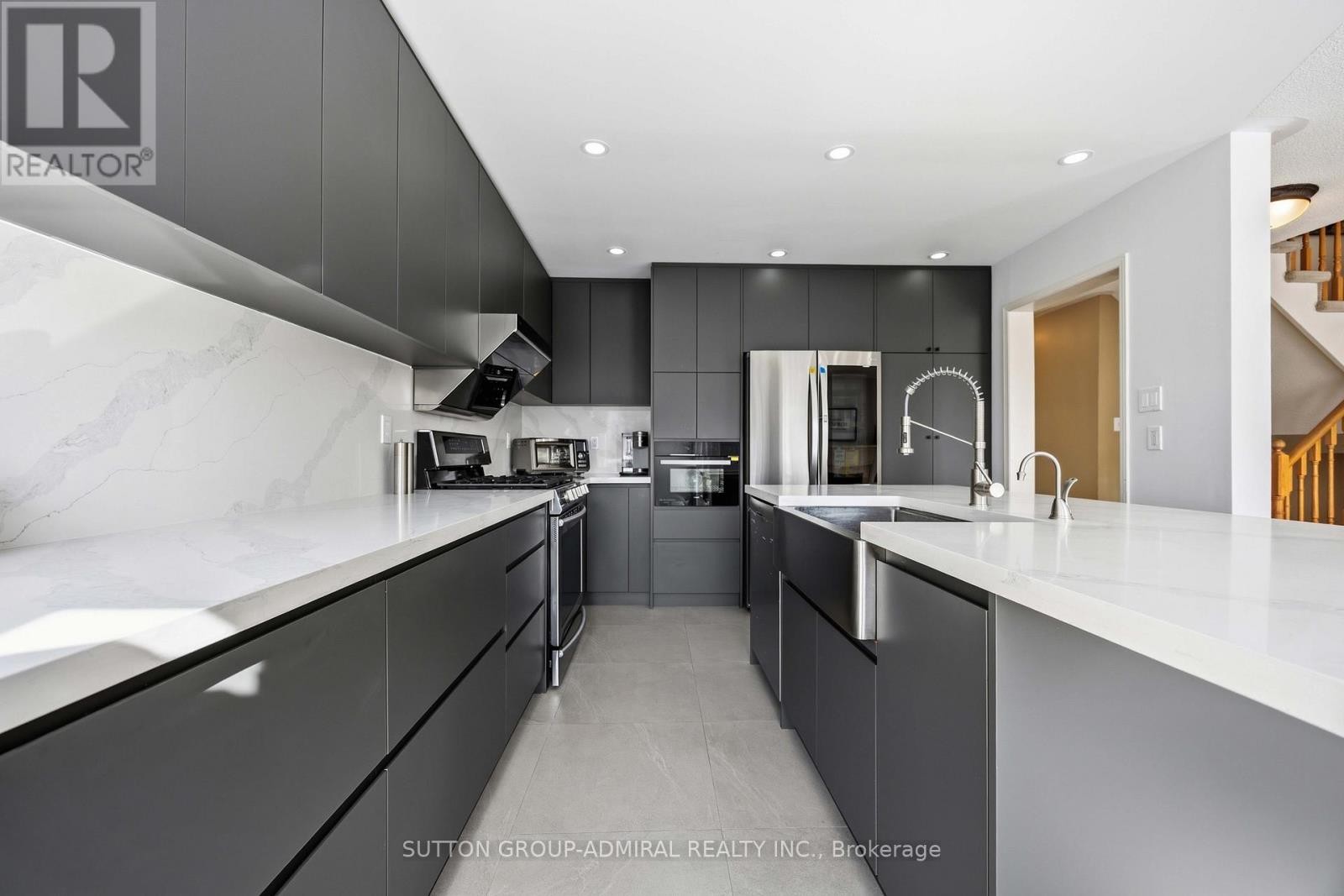 












75 JAMES SCOTT ROAD

,
Markham (Vinegar Hill),




Ontario
L3P7W6

